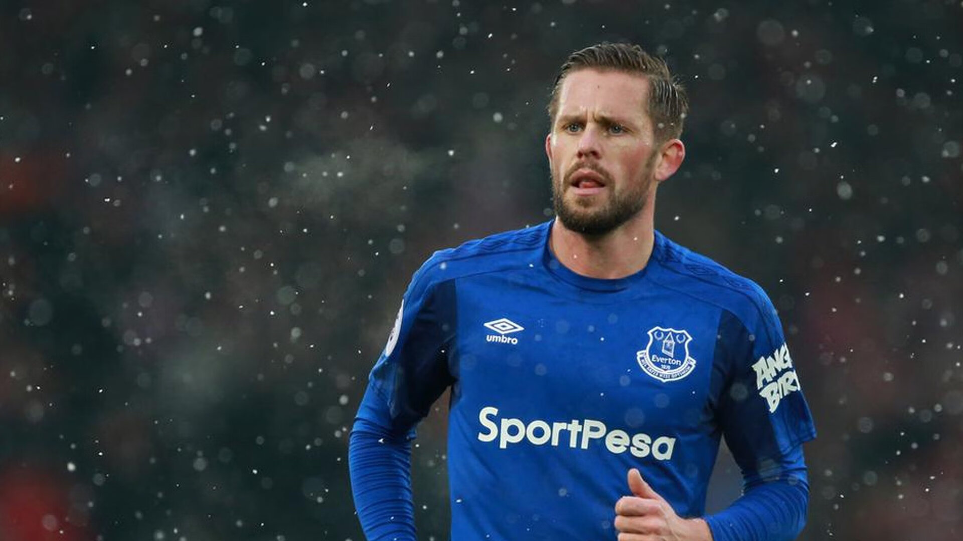 开云体育中国-玻利维亚制霸埃及，当范戴克在欧冠半决赛接管比赛