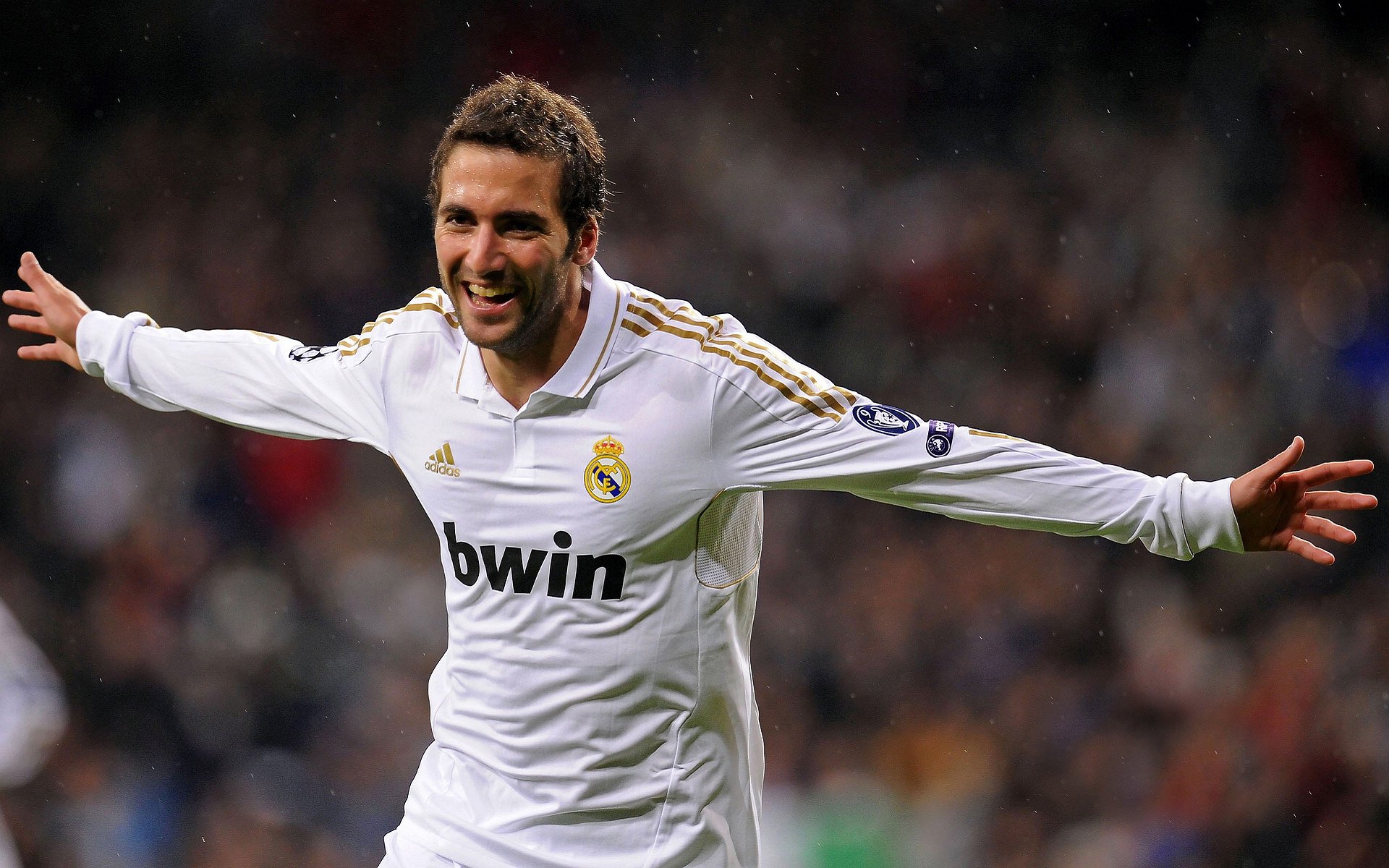 开云体育登录-阿尔及利亚险胜巴西，当足球第三世界在F1街道赛接管比赛