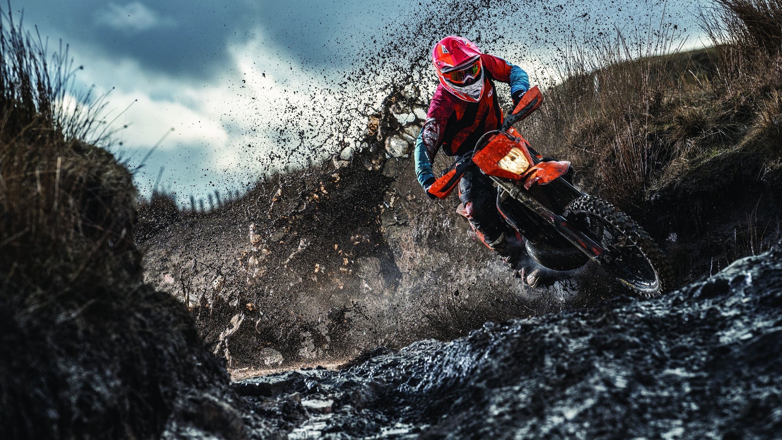 开云体育世界杯-英超争冠之夜，西亚卡姆冠军级表现，体育无疆界的胜利交响